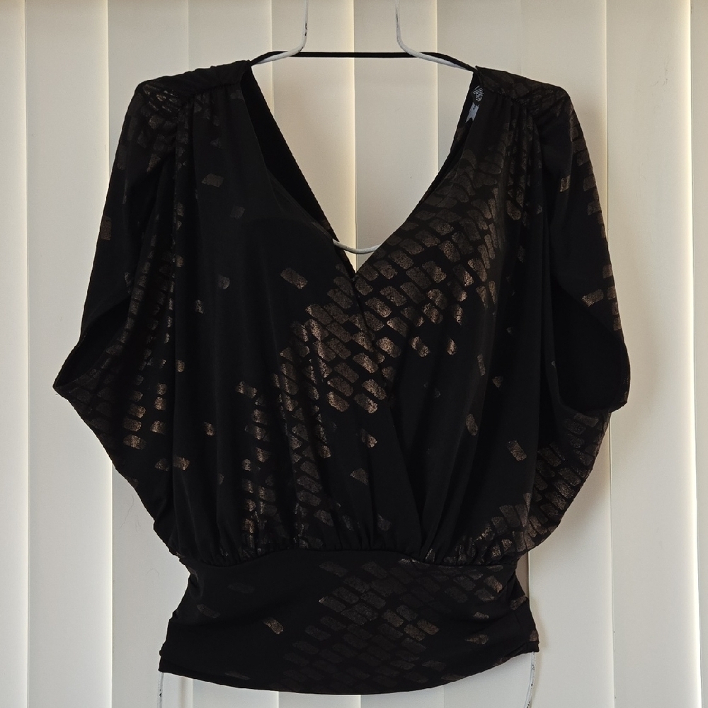 White House Black Market‎ Block Trail Foil Black Size XS